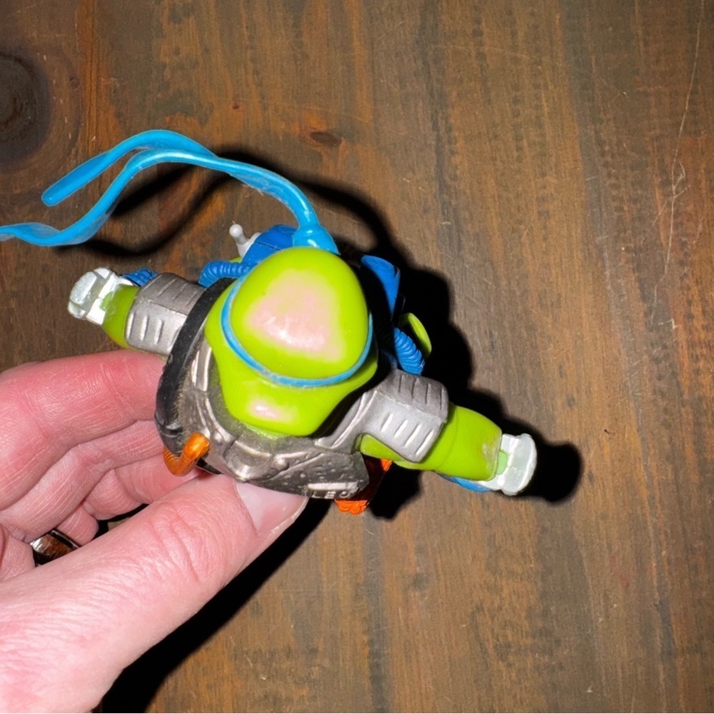 Teenage Mutant Ninja Turtles Sub-Sewer LEO 6" Figure 2008 TMNT EUC - Picture 5 of 9